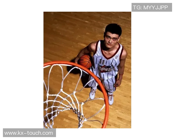 姚明球员模板解析：如何在篮球场上塑造高效的内线巨星形象