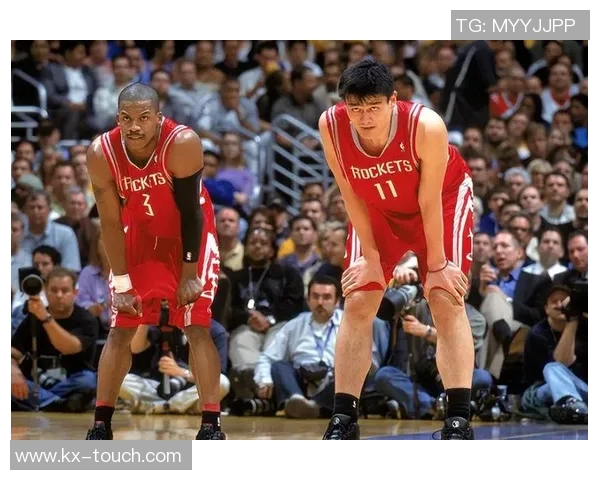 姚明与乔丹的传奇对决：篮球历史上的巅峰时刻与影响力分析