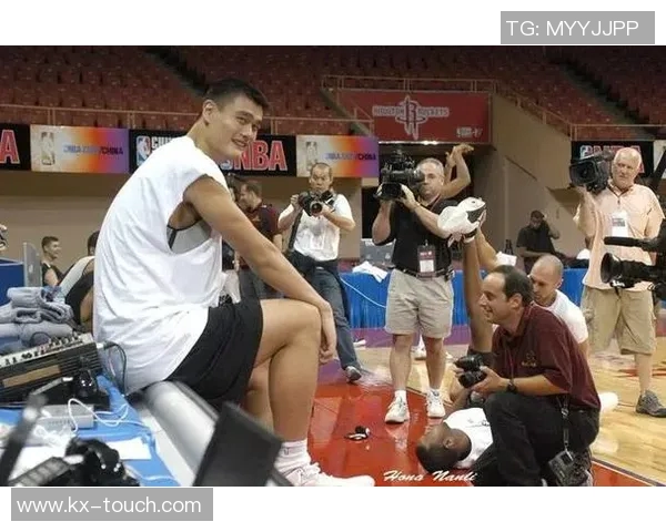 根尖体育姚明引领篮球新风潮助力年轻运动员成长与发展