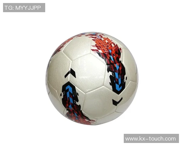 选择足球明星作为头像展现个性与热爱足球的独特魅力