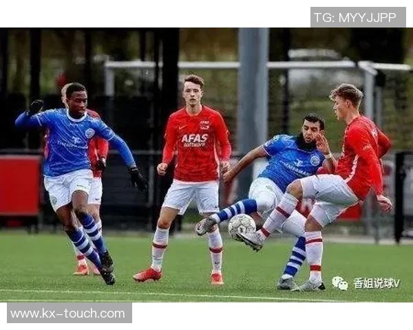 安德足球明星阵容全景展示揭示球员风采与团队精神