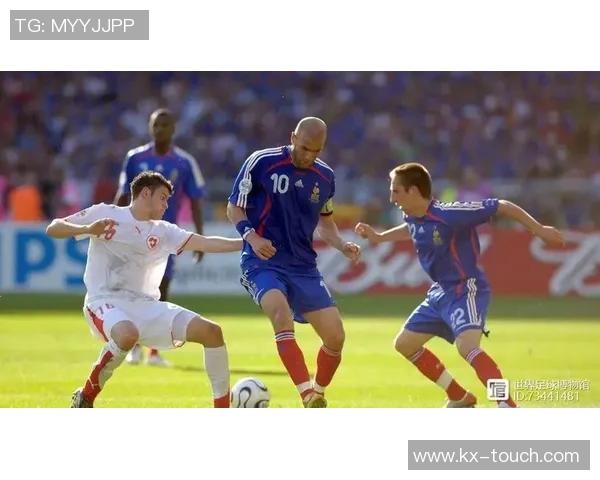 圣保罗与克鲁塞罗激战正酣谁能在巴西足球赛场上笑到最后