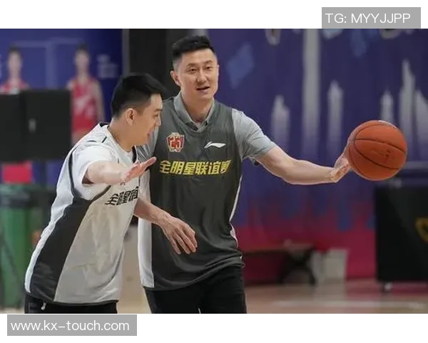 CBA篮球明星合照全景集锦展现璀璨球员风采与精彩瞬间